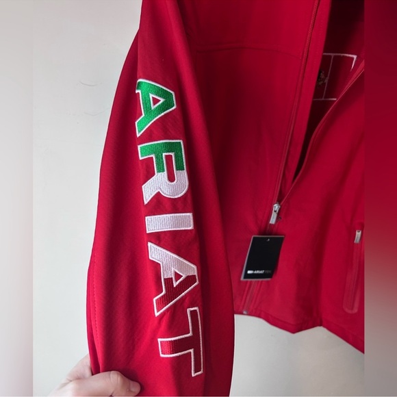 NWT Ariat Tek Classic Team Softshell Mexico Jacket Red Sizes S Western Cowgirl - Picture 5 of 10